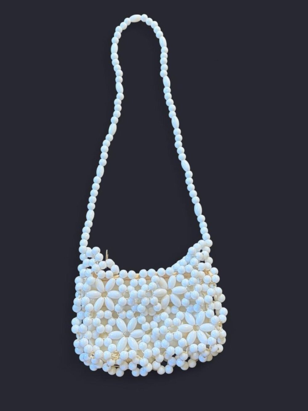 Vtg White beaded purse with floral pattern,    Vintage y2k 90s 80s 00s 2000s  S